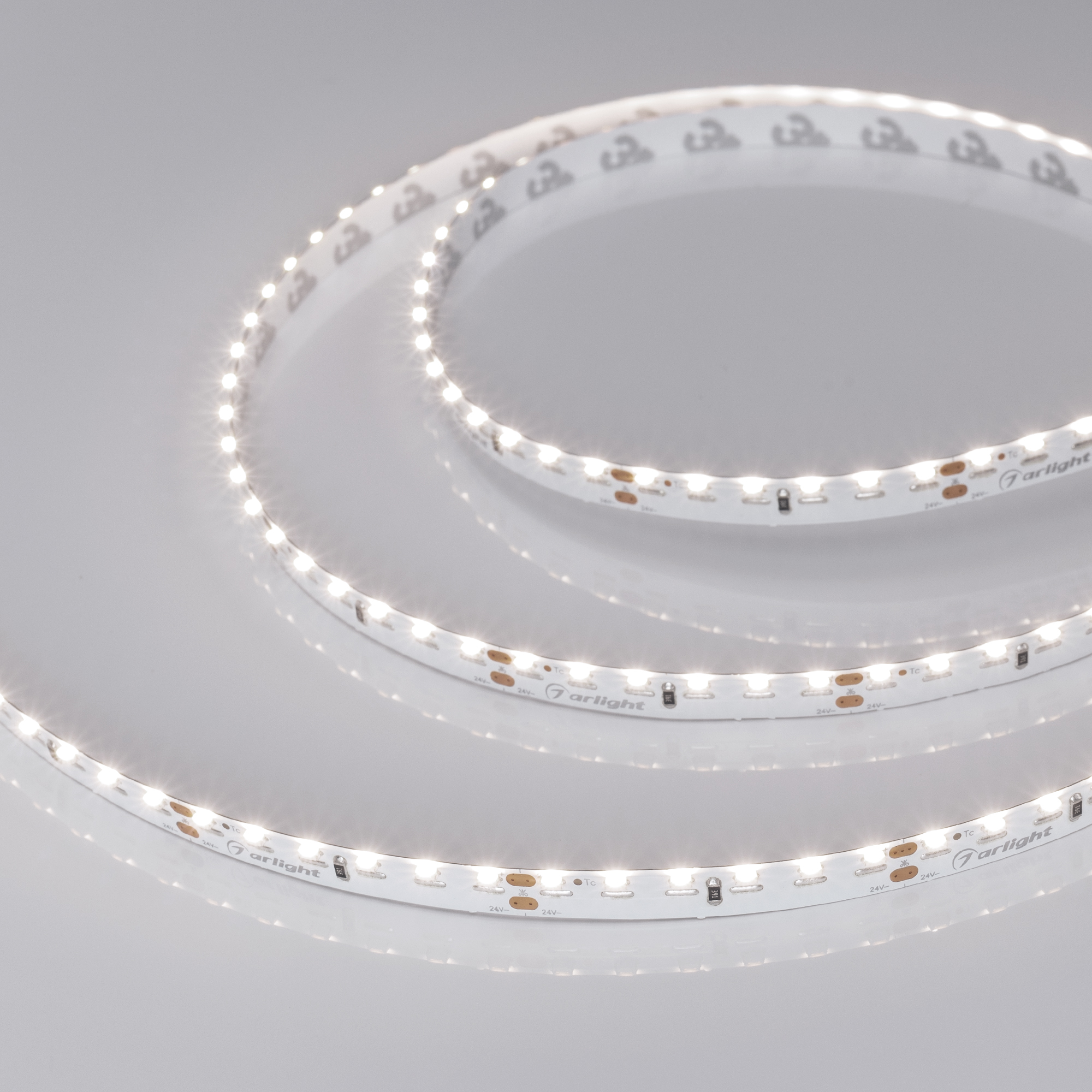 Светодиодная лента RS 2-5000 24V Day4000 2x (3014, 120 LED/m, LUX) (Arlight, 9.6 Вт/м, IP20)